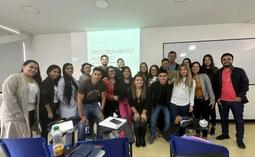 especialización en audiología