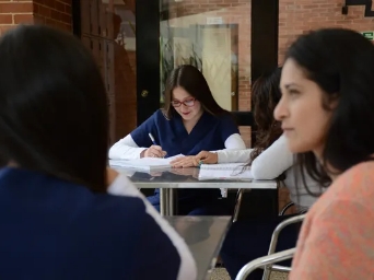 Enmascarar grupo 465