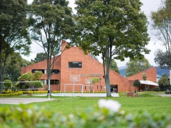 Enmascarar grupo 477