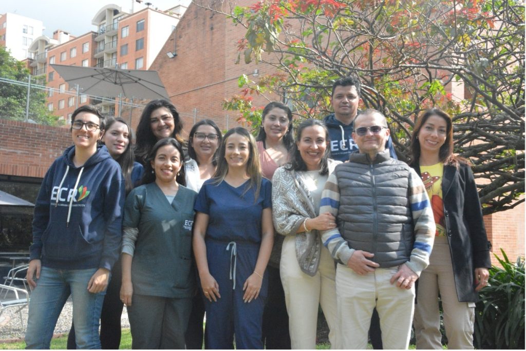 Reconocimiento a profesores que impulsan la internacionalización en la ECR 2 descarga